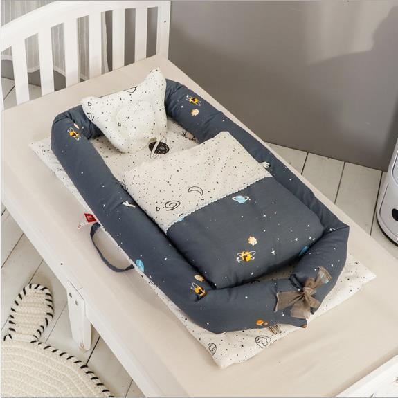 Foldable Newborn Travel Bed