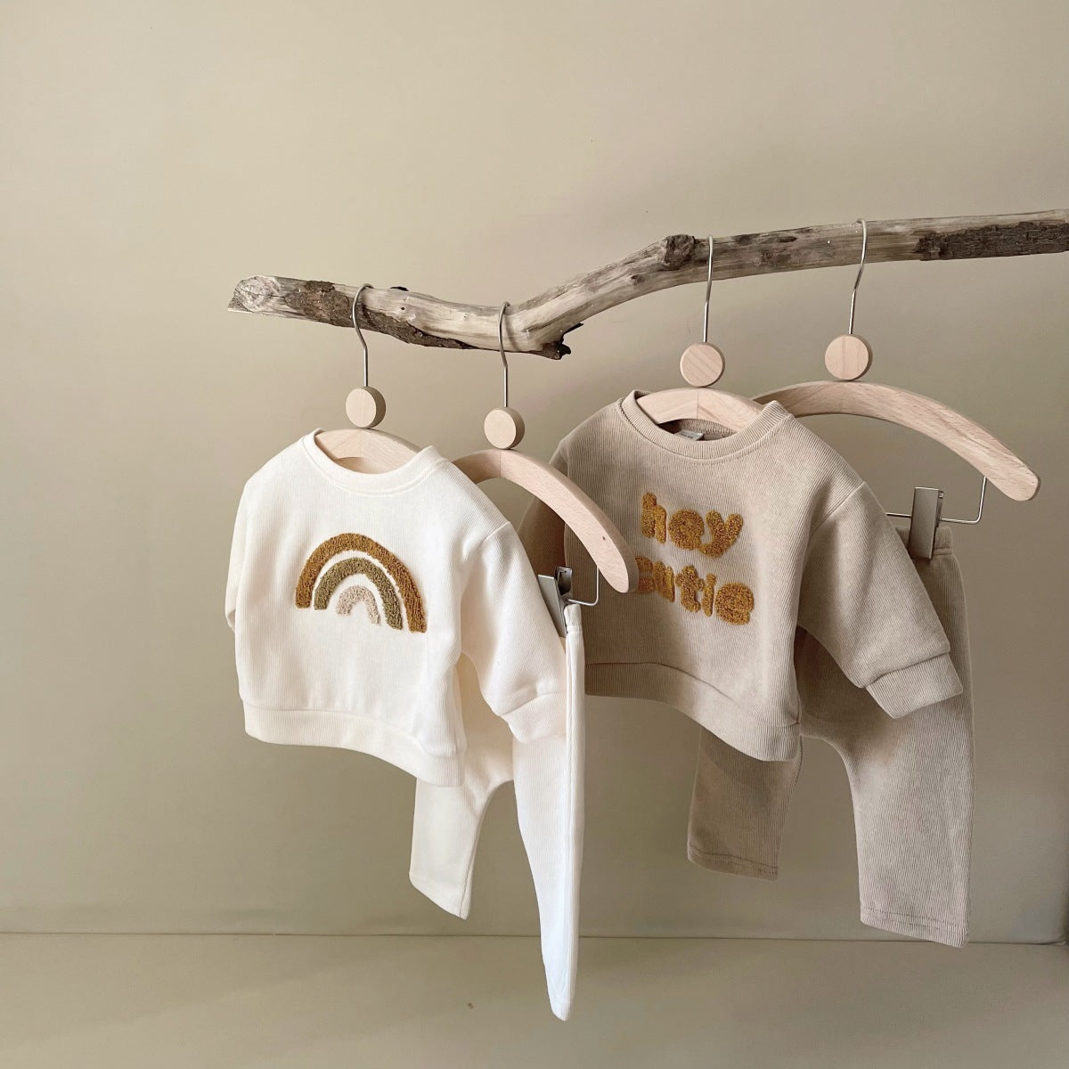 'Hey Cutie' Embroidery Baby Two-piece Set