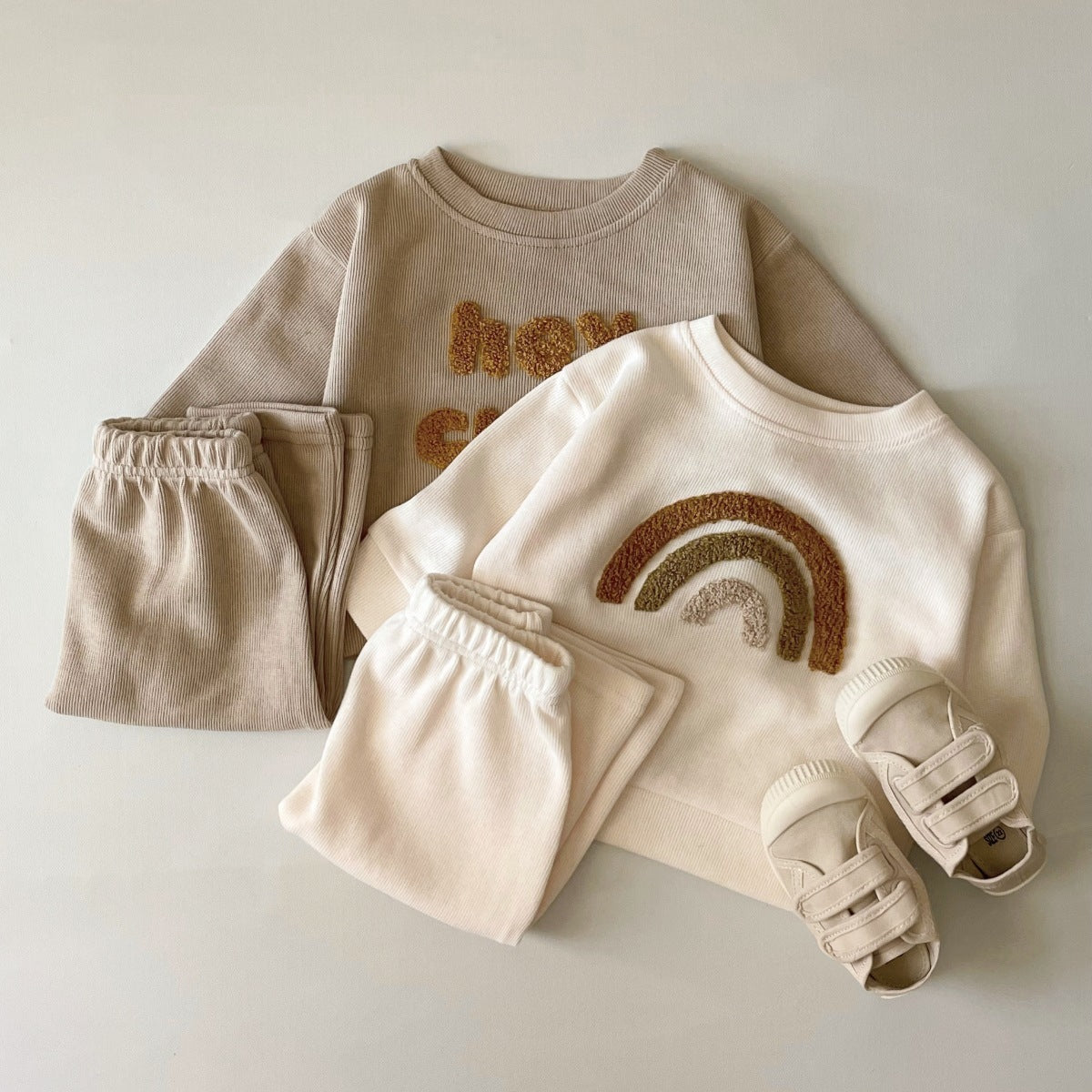 'Hey Cutie' Embroidery Baby Two-piece Set